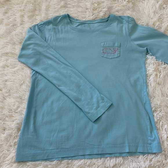 3/$20 Vineyard Vines Pocket Long Sleeve - Picture 2 of 6